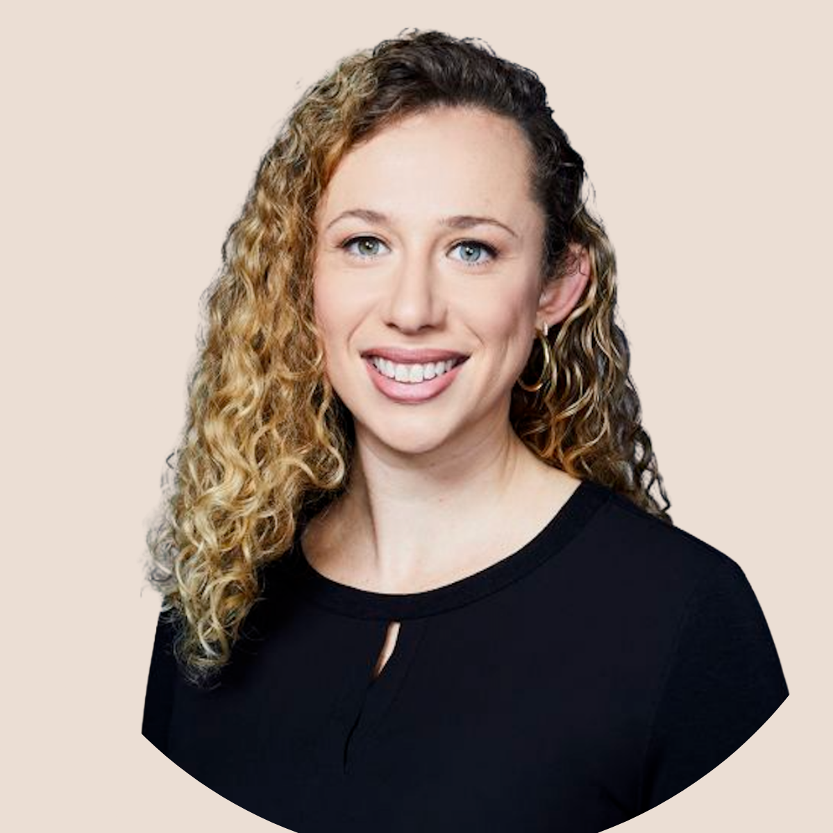 ella nilsen headshot